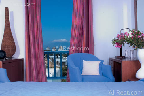 Poseidon Hotel 11